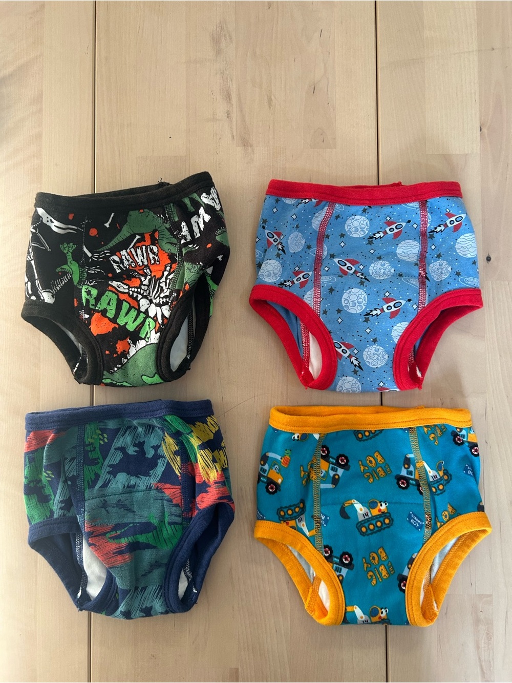 MooMoo Baby 4 pairs Training Underwear - Space, Dinos , Construction 100%